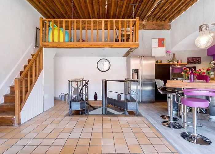 Le Duplex De Fourviere ליון